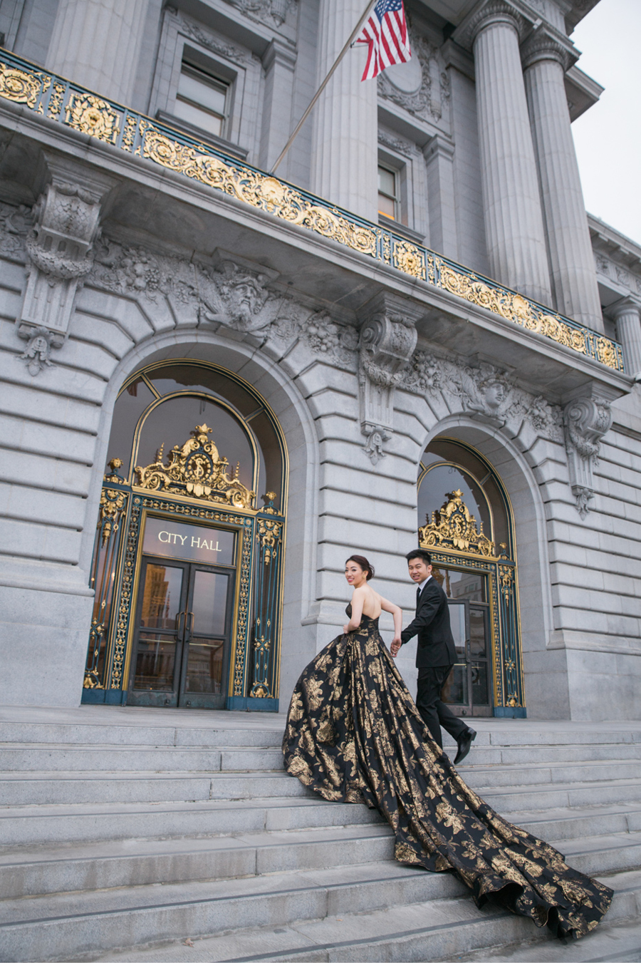 engagement prewedding chinese photographer san francisco city hall